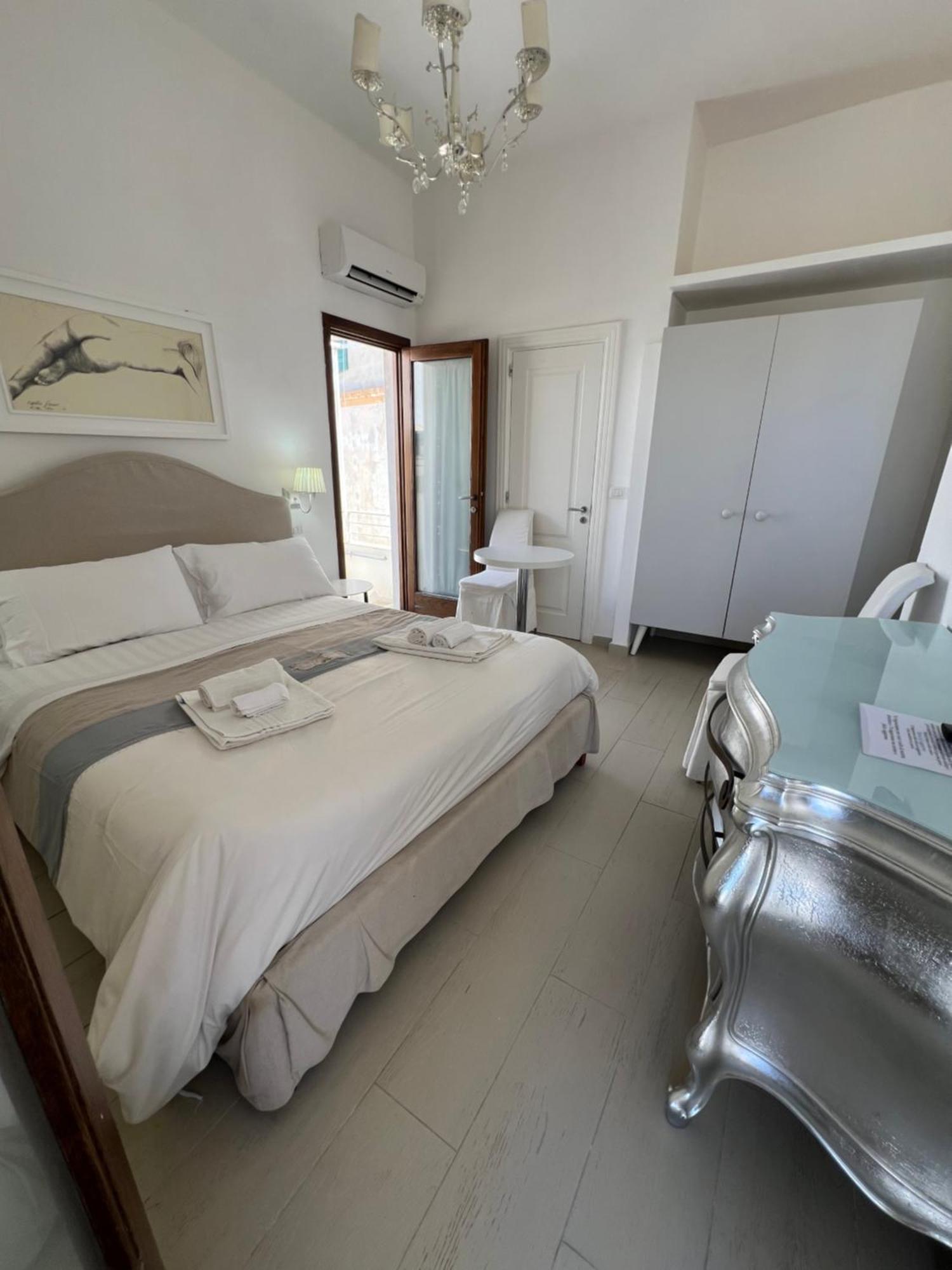 Elamar Gallipoli Buitenkant foto